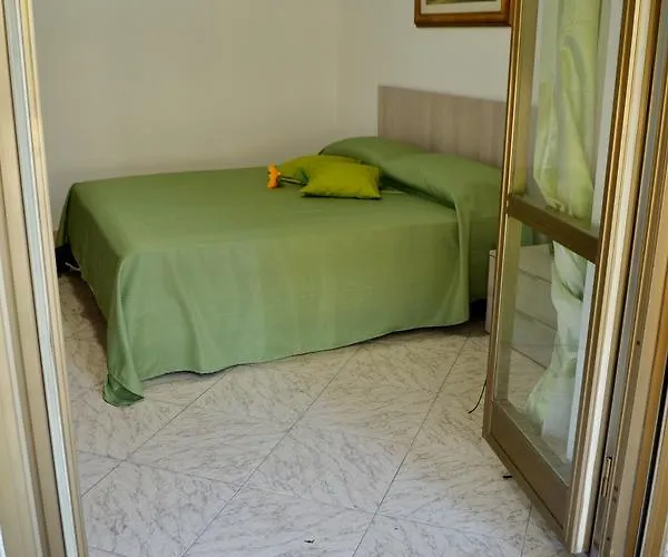 Atticvs Di Mamma Ines Bed & Breakfast Rome